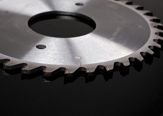 200mm SKS Steel Table Prefinishied Memotong Berlian Melihat Pisau Dengan Elemen Enam Tips