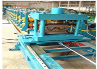 Logam Baja Internet Kecepatan pagar pembatas Roll Forming Machine 3-10m / Min