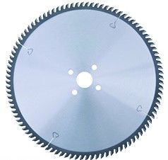 V - Pemotongan Logam Saw Blades Of Speaker Tooth Model WZ atau FZ, TCT melihat pisau