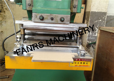 Otomatis Logam Saw Blade Binding Machine Untuk Dapur Foll Gulung Packaging Box