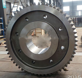 Penempaan 40CrNiMo8 Baja Helical Cincin Aksesoris / Ring Spur gear presisi tinggi
